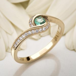 Anillo de esmeralda online colombiana